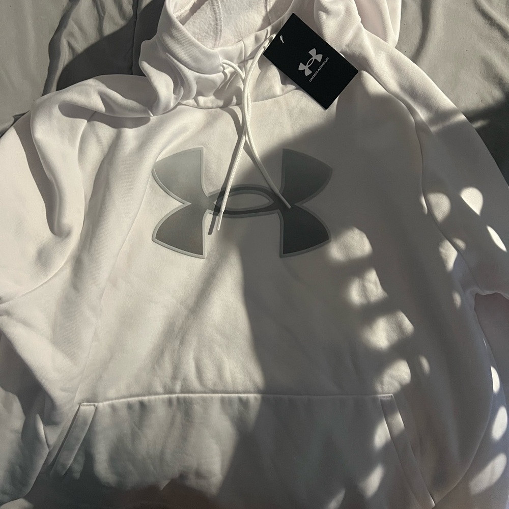 Women X large white Under armour hoodie.